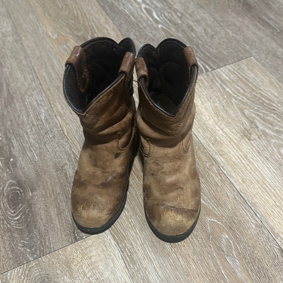 Brown Cowboy Boots - Picture 1 of 7